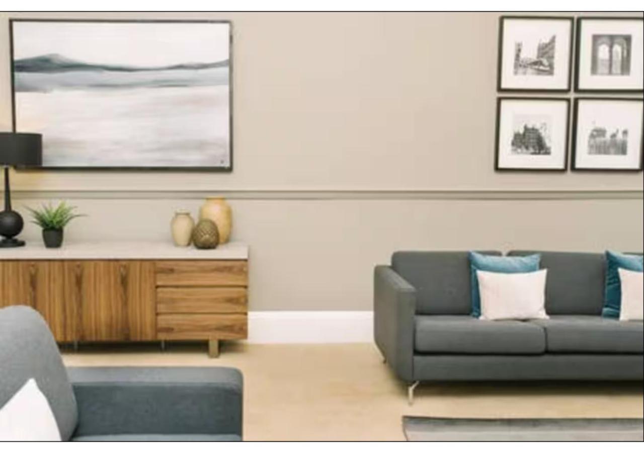 Joivy Palmerston Place Residence - Luxury City Centre Apt With Private Parking Edinburgh Bagian luar foto